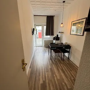 50 Qm Zentral In Domnaehe Apartment